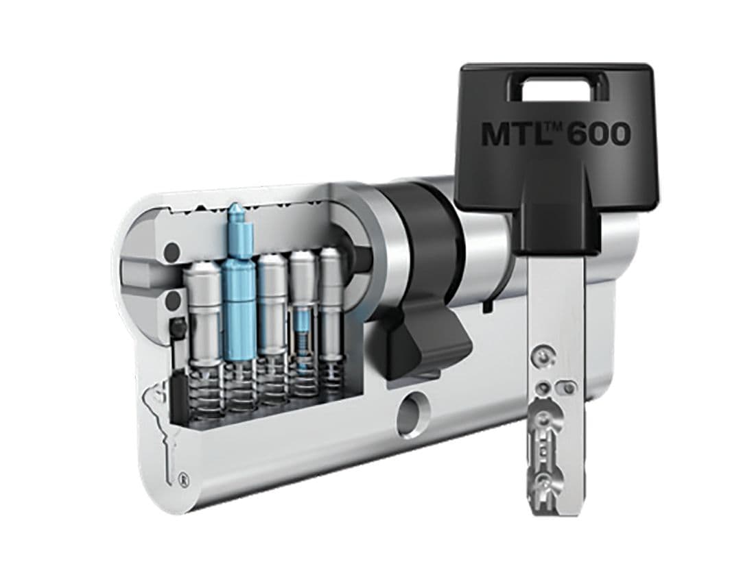 מבנה פנימי של צילינדר Mul-T-Lock MTL600 עם מפתח